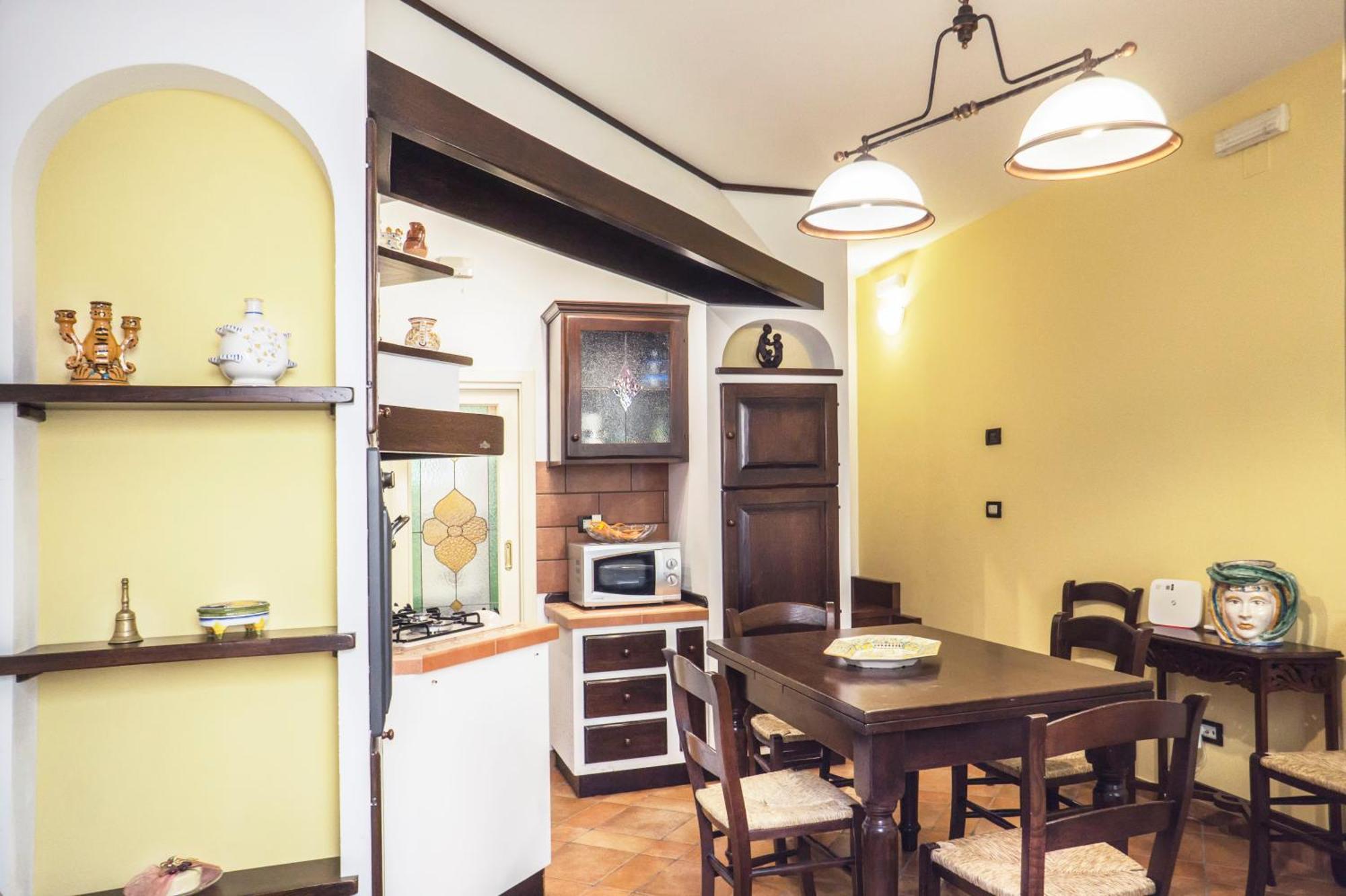 Апартаменты Tina House - Il Cortile Nel Centro Storico Di Таормина Экстерьер фото