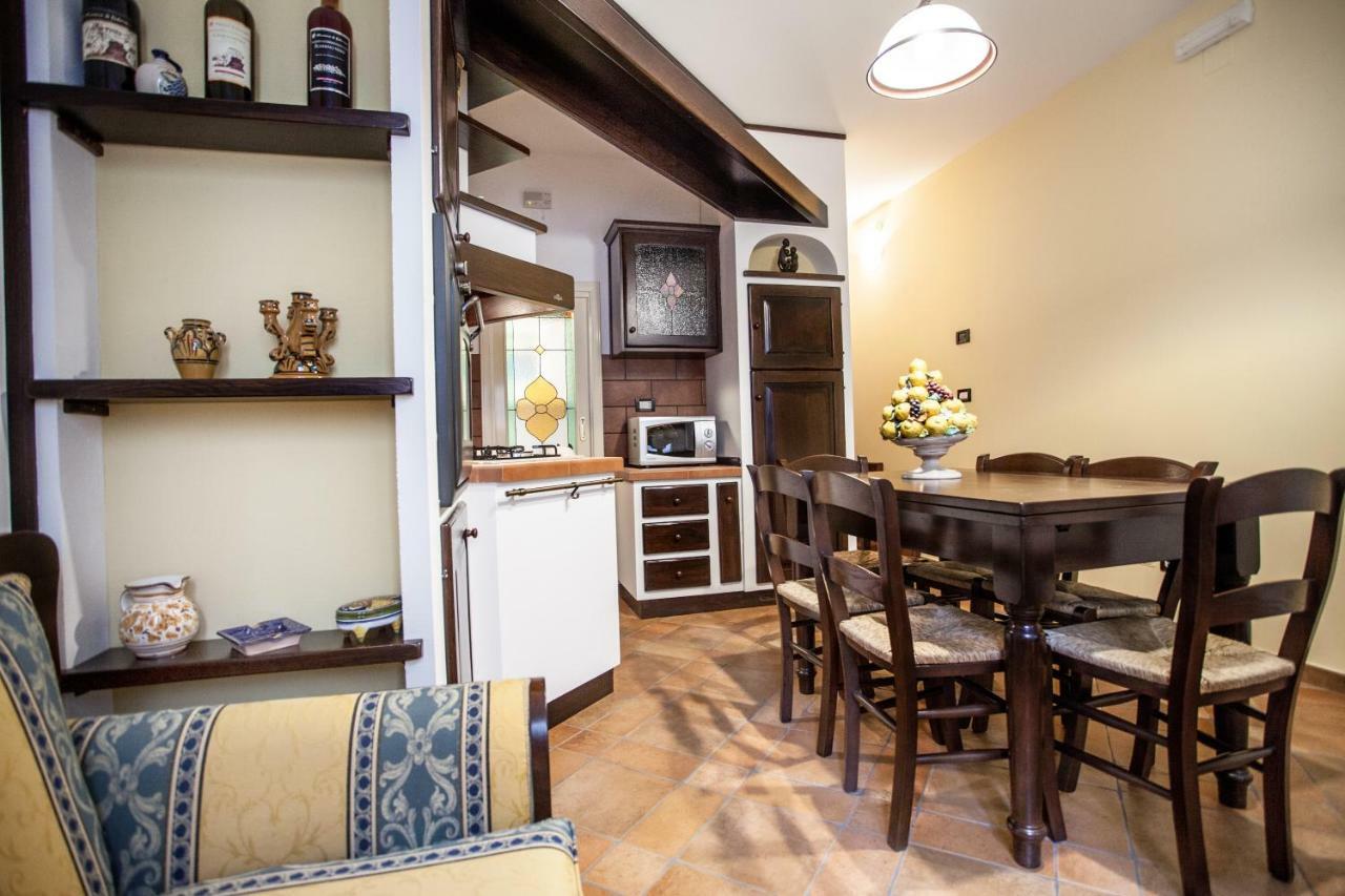 Апартаменты Tina House - Il Cortile Nel Centro Storico Di Таормина Экстерьер фото
